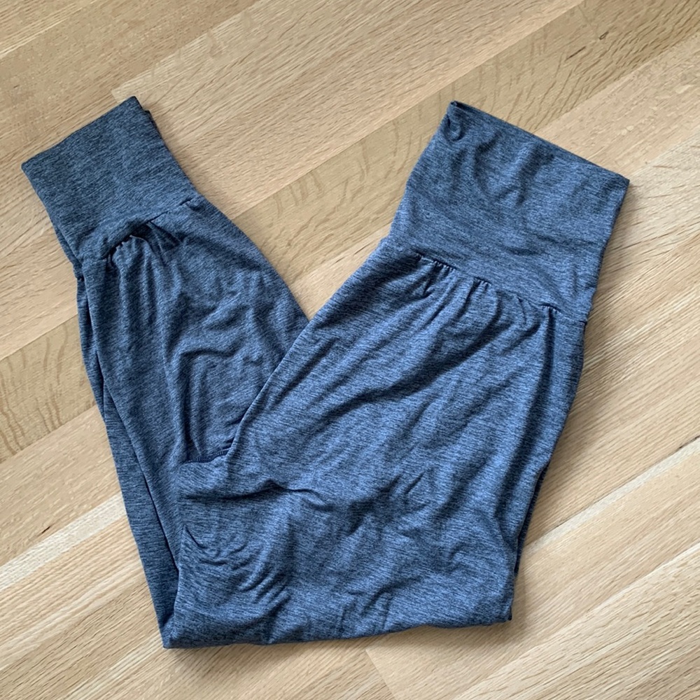 Aerie fold over joggers in grey.